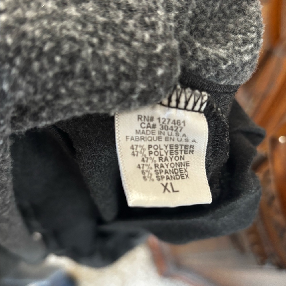 Wildfox Weekend Charcoal V-Neck Sweater - Picture 4 of 4